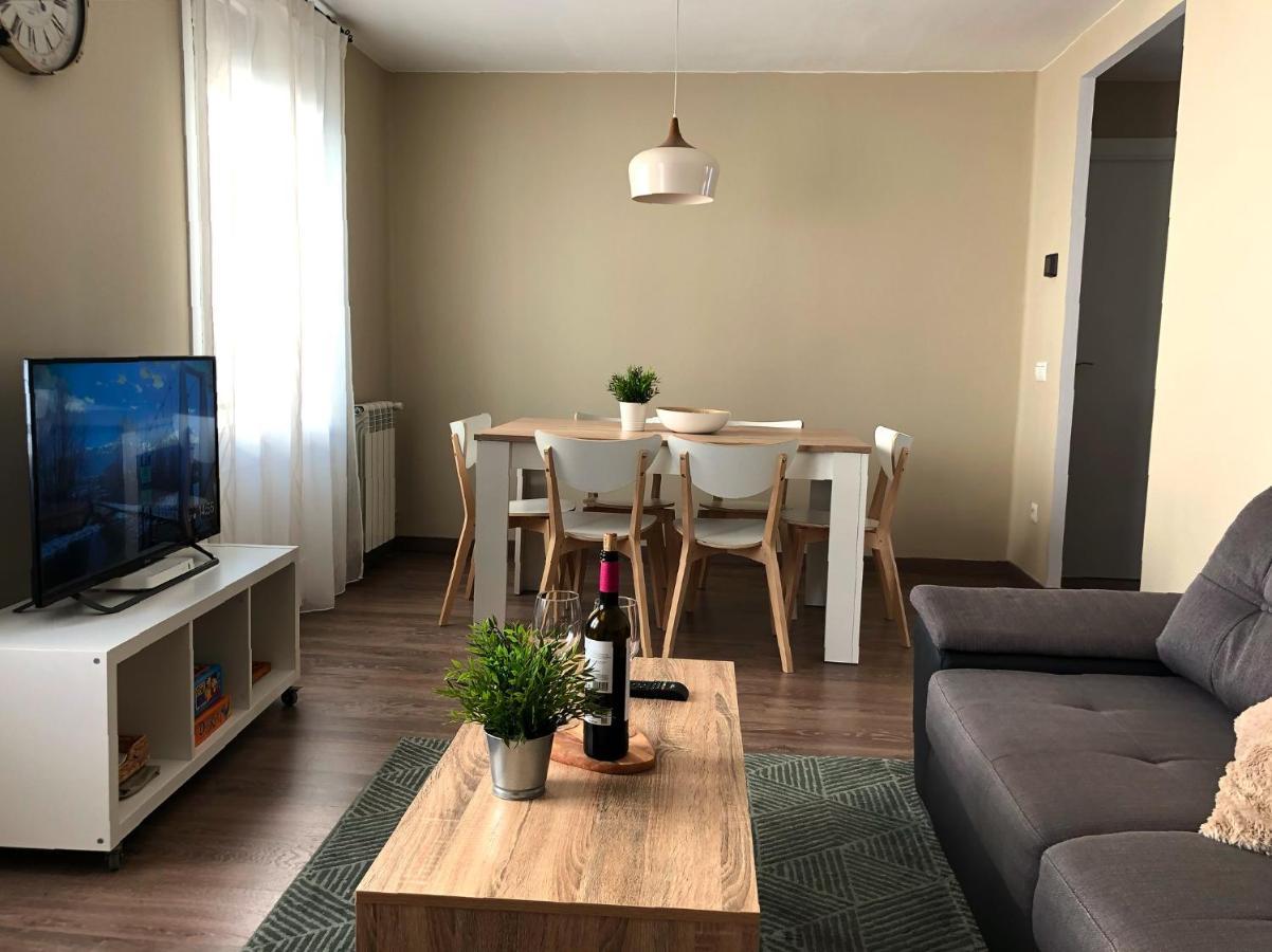 Apartamento Acogedor Y Familiar - Wifi+Chromecast 普奇塞达 外观 照片