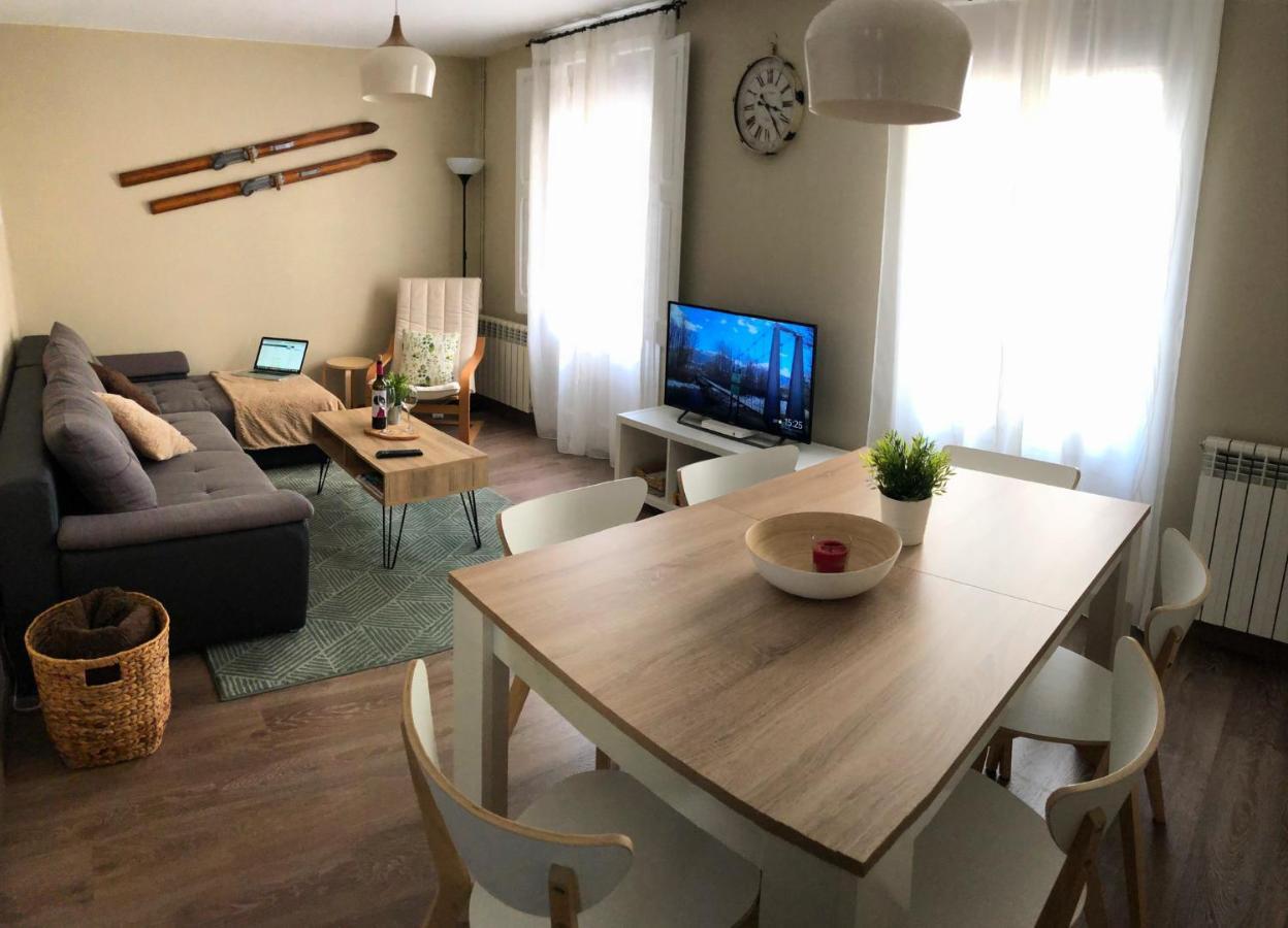 Apartamento Acogedor Y Familiar - Wifi+Chromecast 普奇塞达 外观 照片